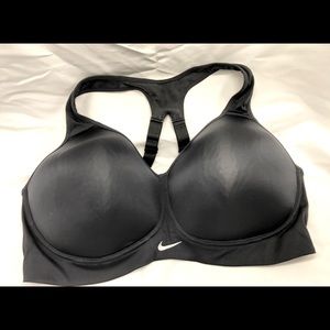 Nike Dri Fit 38DD fully adjustable padded exercise bra